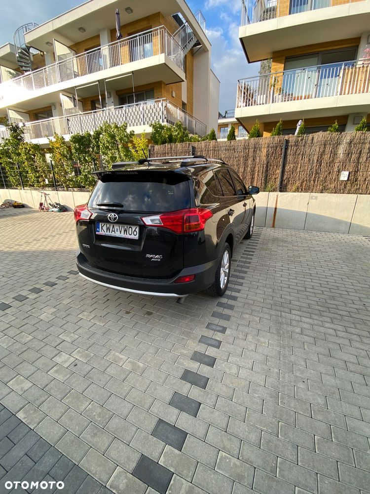 Toyota RAV4 - 6
