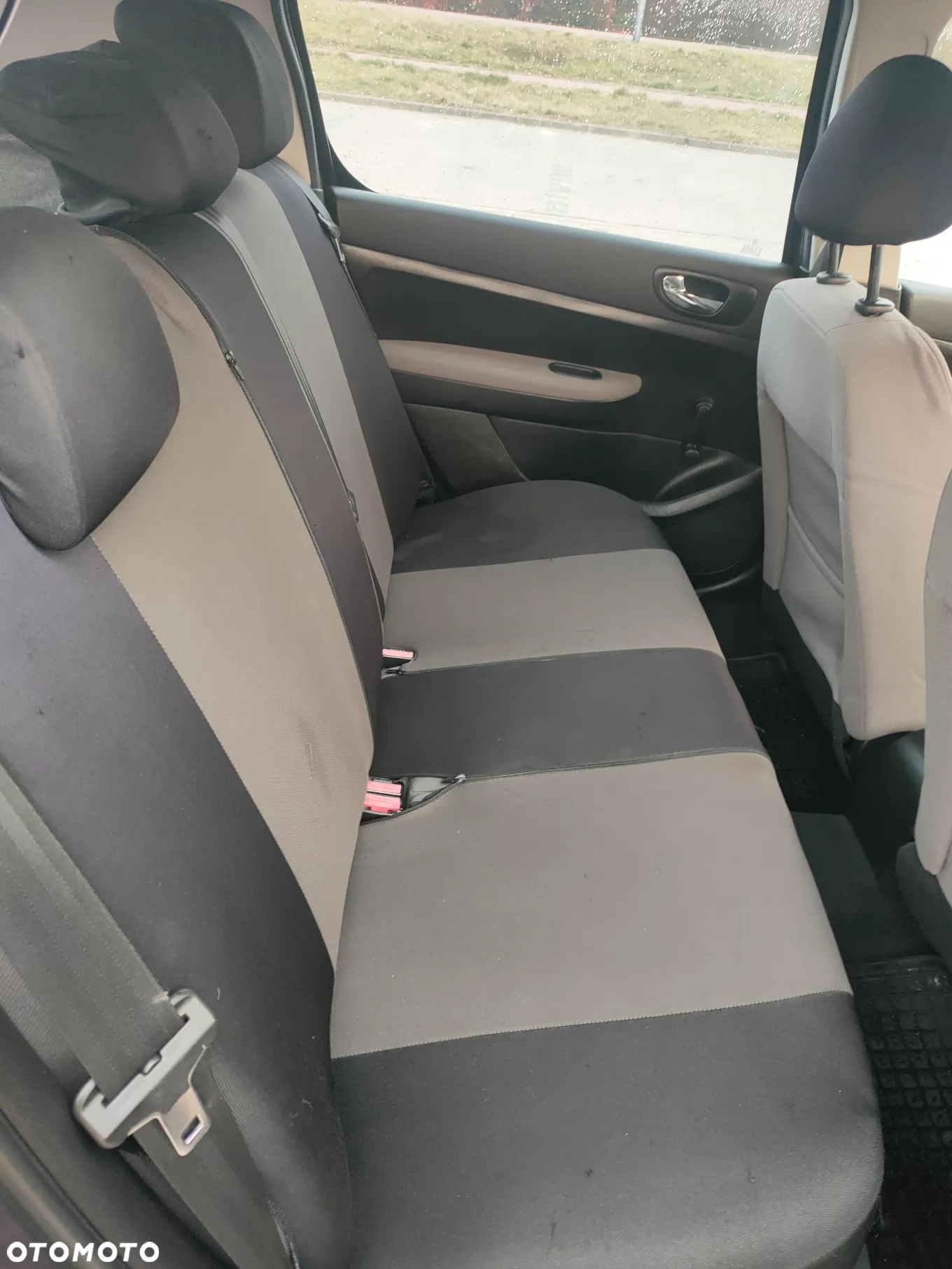 Peugeot 307 1.4 XR - 18