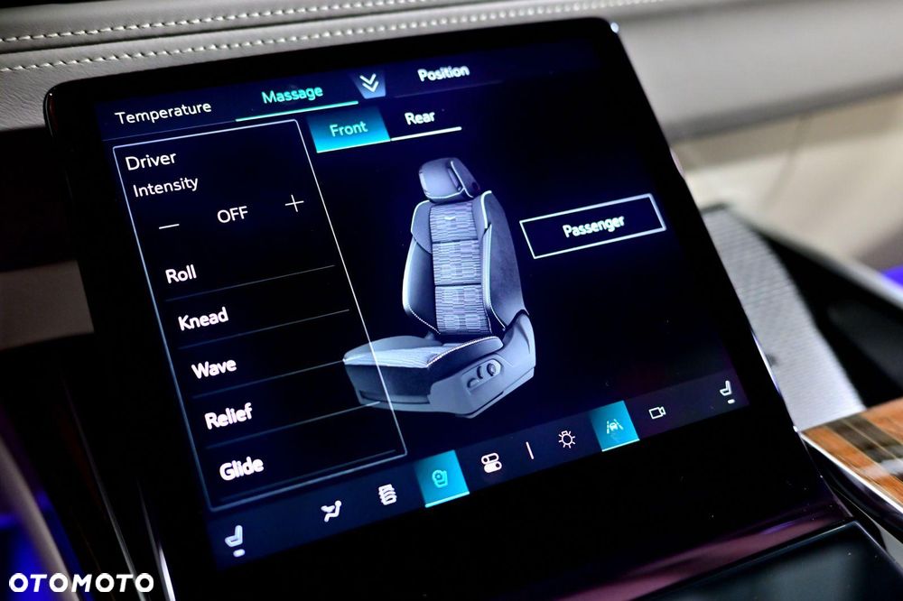 Cadillac Escalade - 26