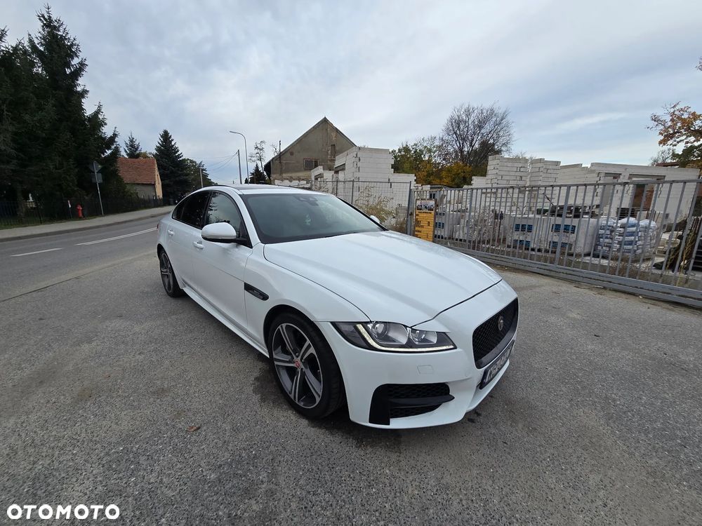 Jaguar XF 2.0 i4D R-Sport - 1
