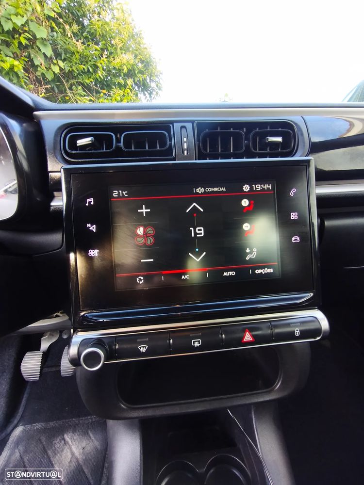 Citroën C3 ver-1-2-puretech-feel - 3