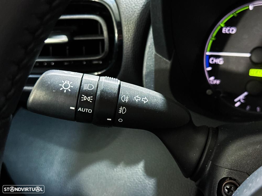 Toyota Yaris 1.5 HDF Premier Edition - 27