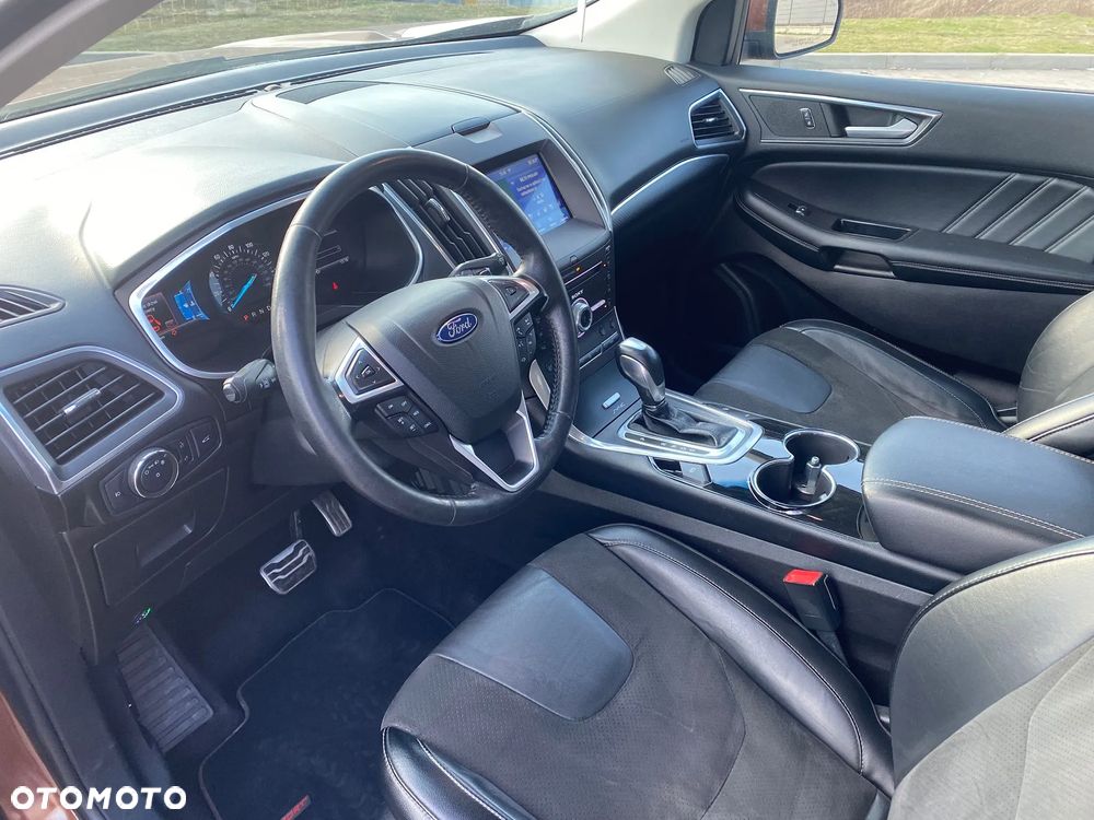 Ford Edge - 10