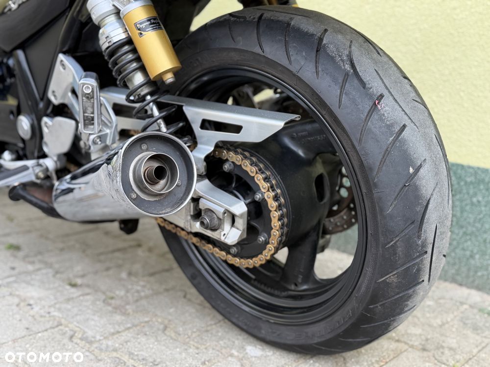 Yamaha XJR - 22
