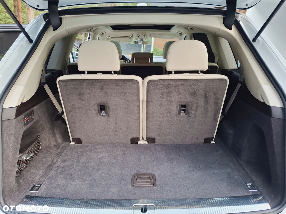 Audi Q7 3.0 TFSI Quattro Tiptronic - 27