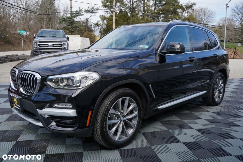 BMW X3 xDrive30i Advantage sport - 4