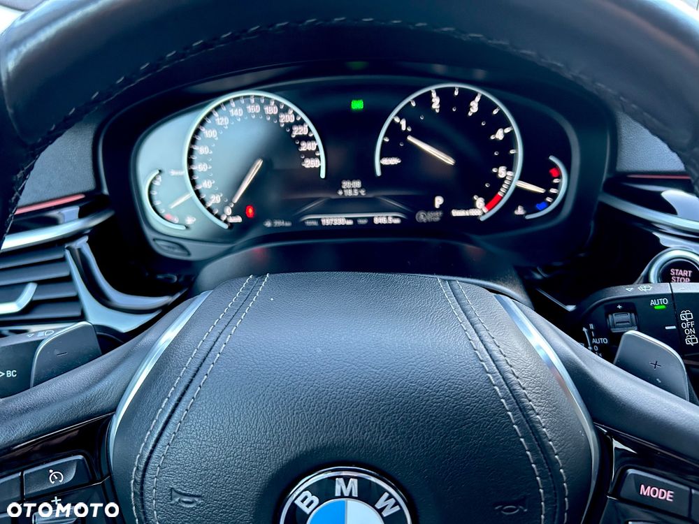 BMW Seria 5 520d Sport Line sport - 6