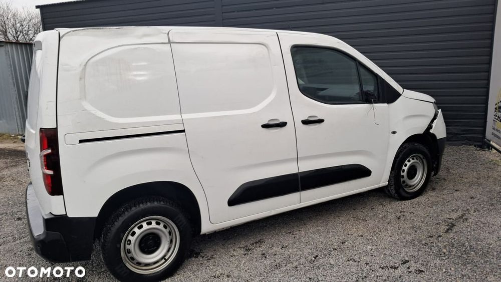 Opel Combo - 19
