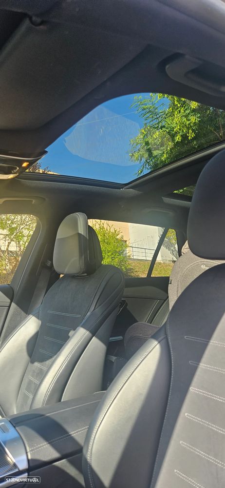 Mercedes-Benz C 300 e AMG Line - 12