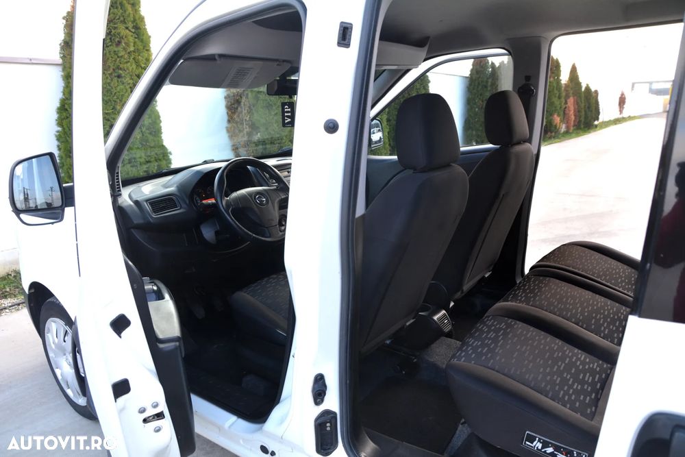 Opel Combo - 12