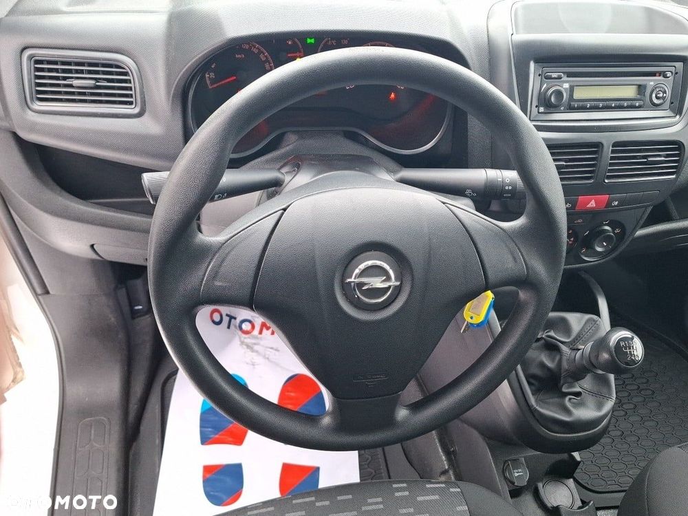 Opel Combo - 9