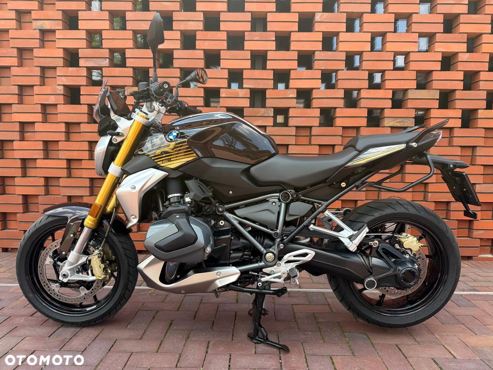 BMW R - 18