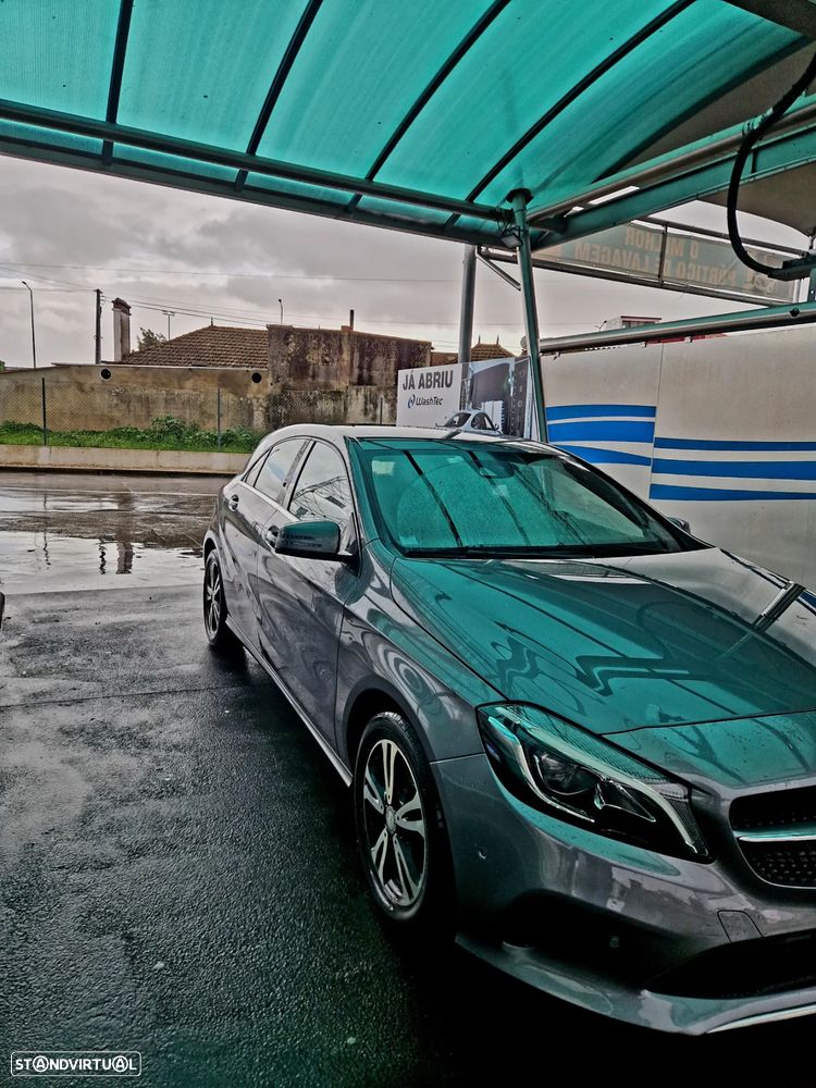 Mercedes-Benz A 180 d 7G-DCT Urban - 3