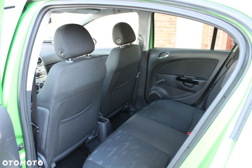 Opel Corsa 1.2 16V Enjoy - 17