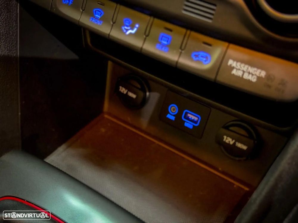 Hyundai Kauai 1.0 T-GDi Tecido Preto - 22