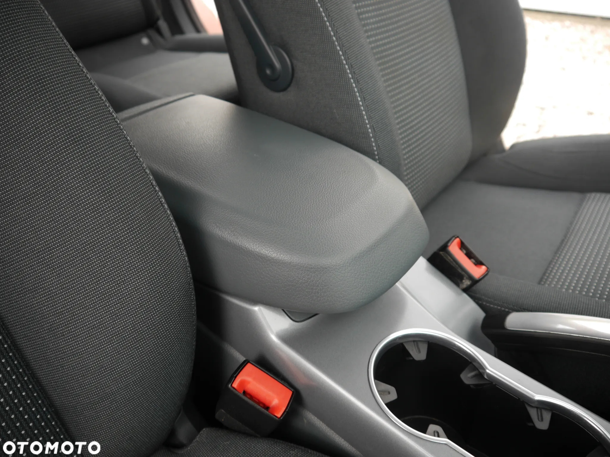 Ford C-MAX 1.6 Trend - 13
