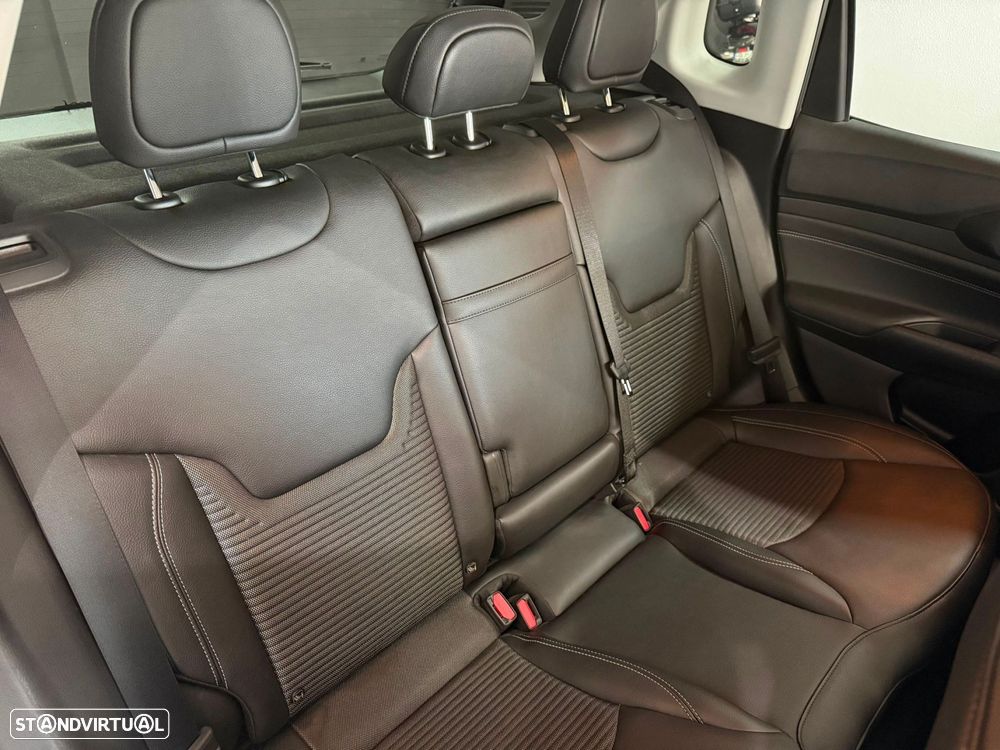 Jeep Compass 1.3 TG Limited - 14