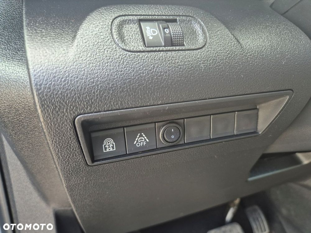 Toyota Proace City Verso 1.5 D-4D Business - 11