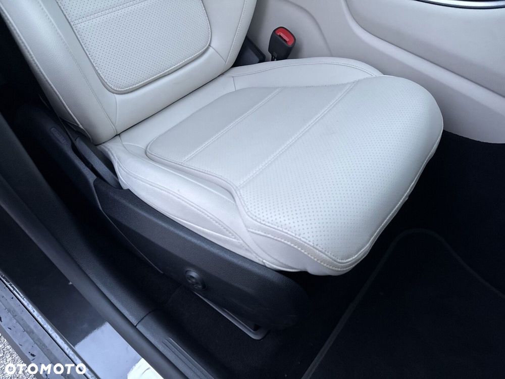 Mercedes-Benz GLC 200 mHEV 4-Matic Avantgarde - 24