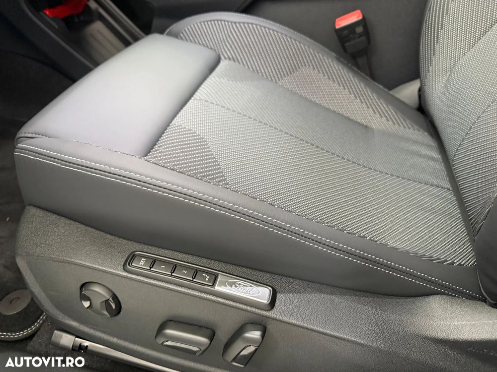 Ford Explorer RWD 77 kWh Extended Range Select - 18