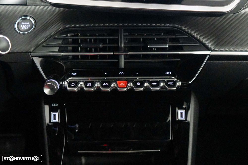 Peugeot 2008 1.2 Hybrid Allure e-DCS6 - 27