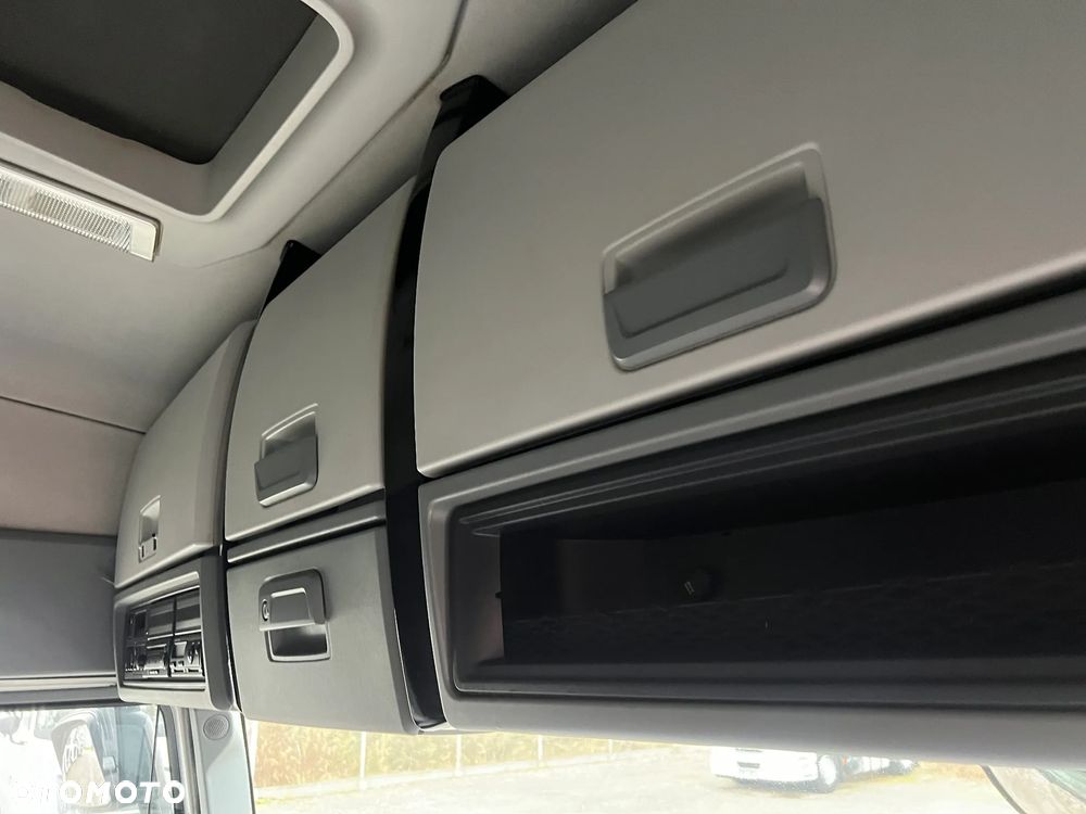 Renault GAMA T 440 13 L MOTOR - 22