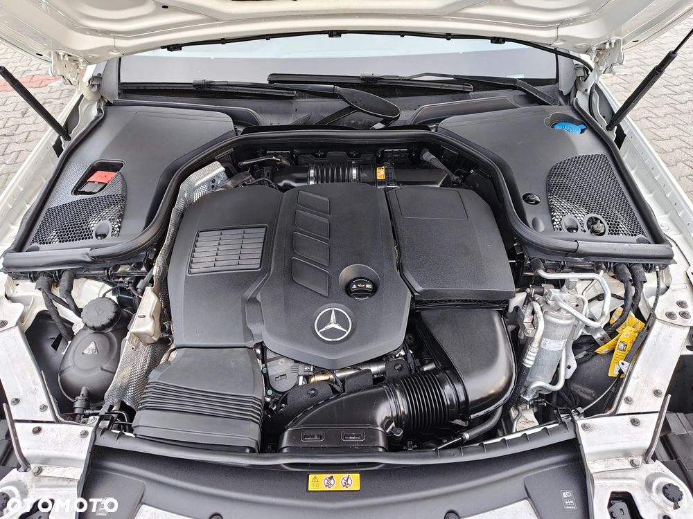 Mercedes-Benz Klasa E 300 d 9G-TRONIC - 13