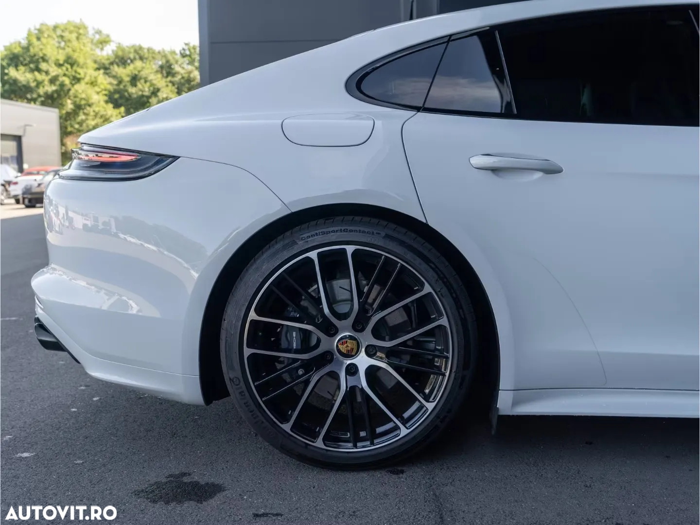 Porsche Panamera 4 E-Hybrid Platinum Edition - 18