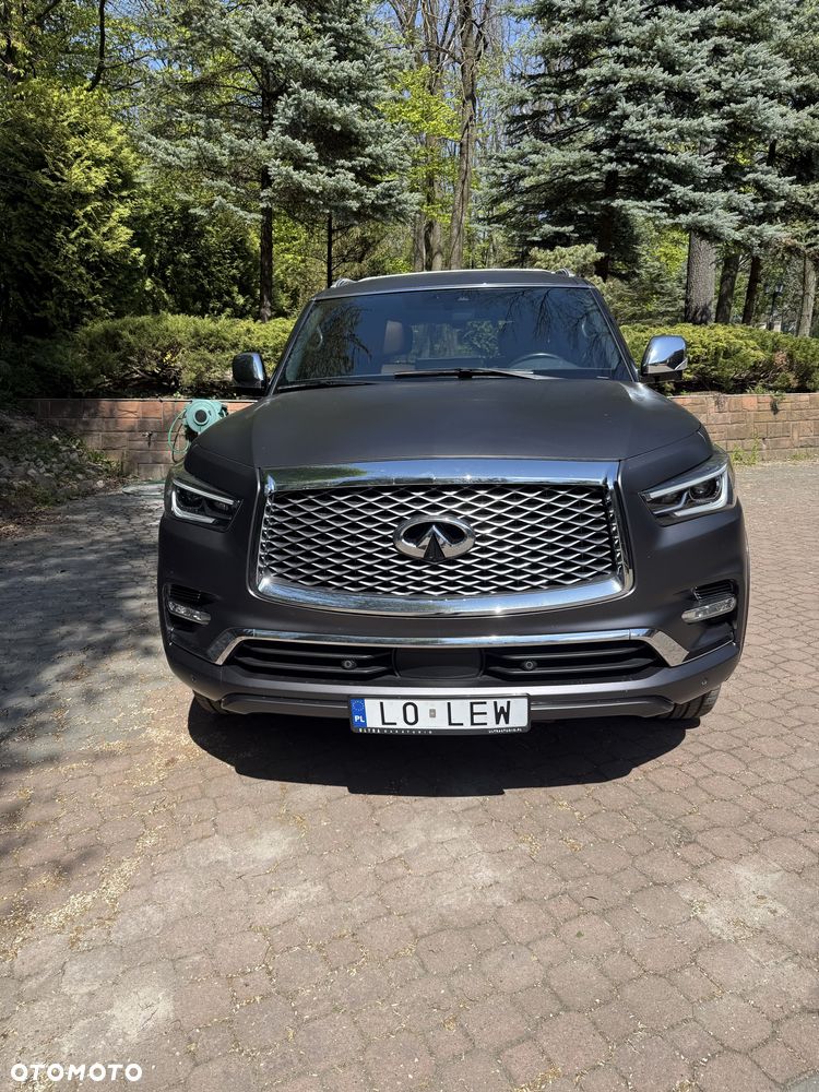 Infiniti QX80 - 2