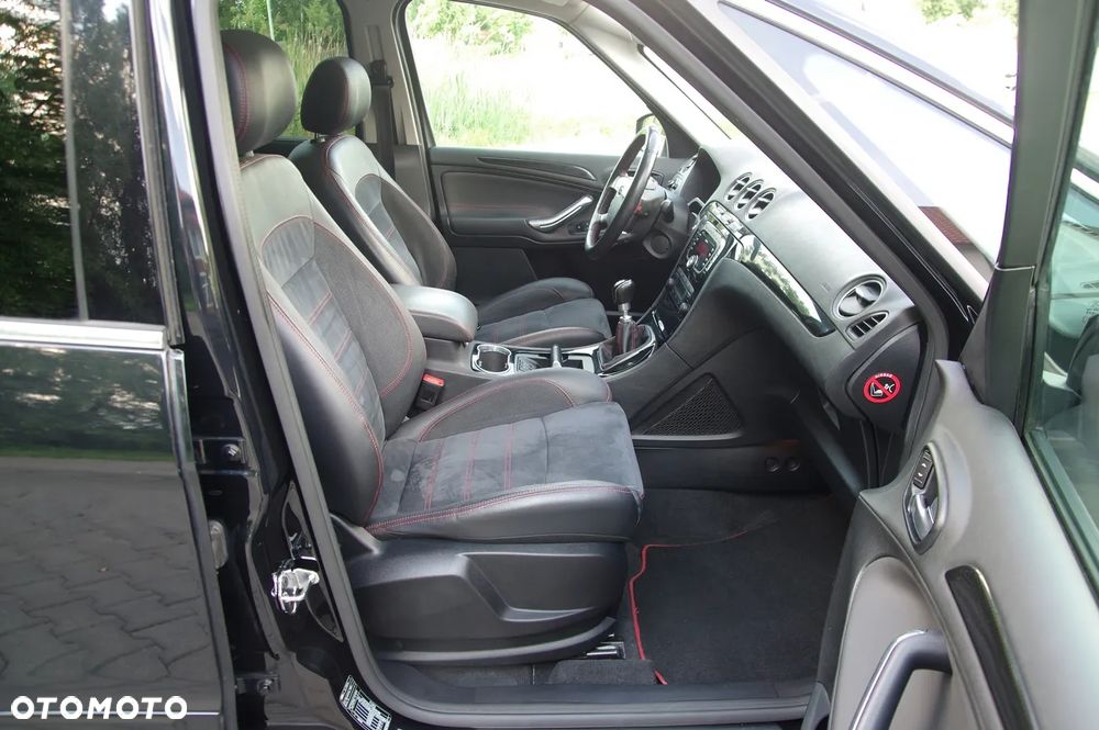 Ford S-Max 2.0 TDCi DPF Titanium X - 28
