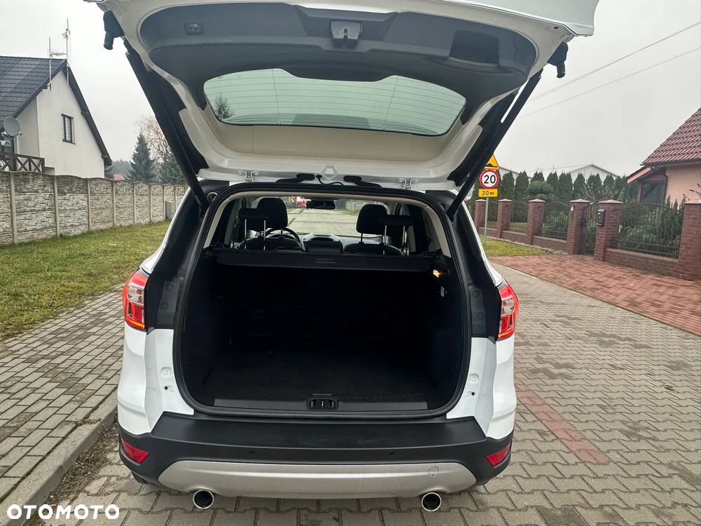 Ford Kuga 2.0 TDCi 4x4 ST-Line - 16