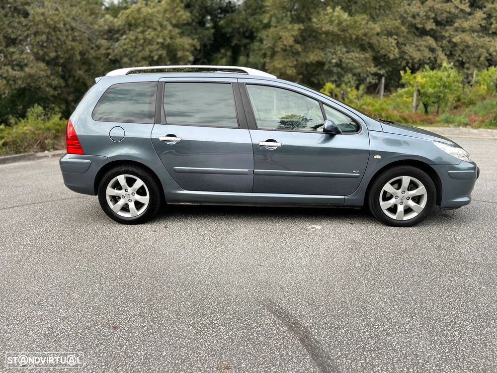 Peugeot 307 SW 1.6 HDi Cuir - 6