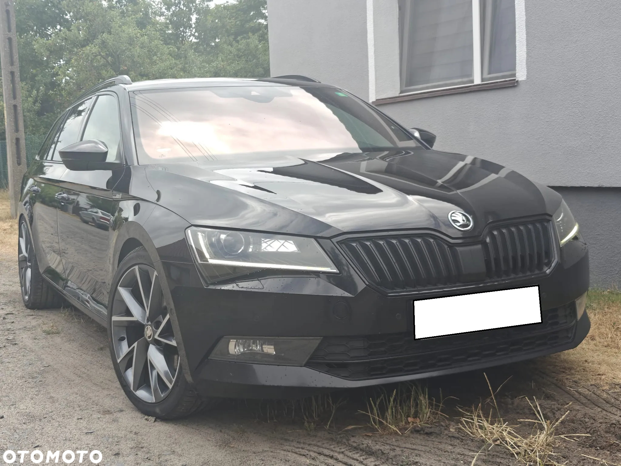 Skoda Superb 2.0 TDI 4x4 DSG Sportline - 25
