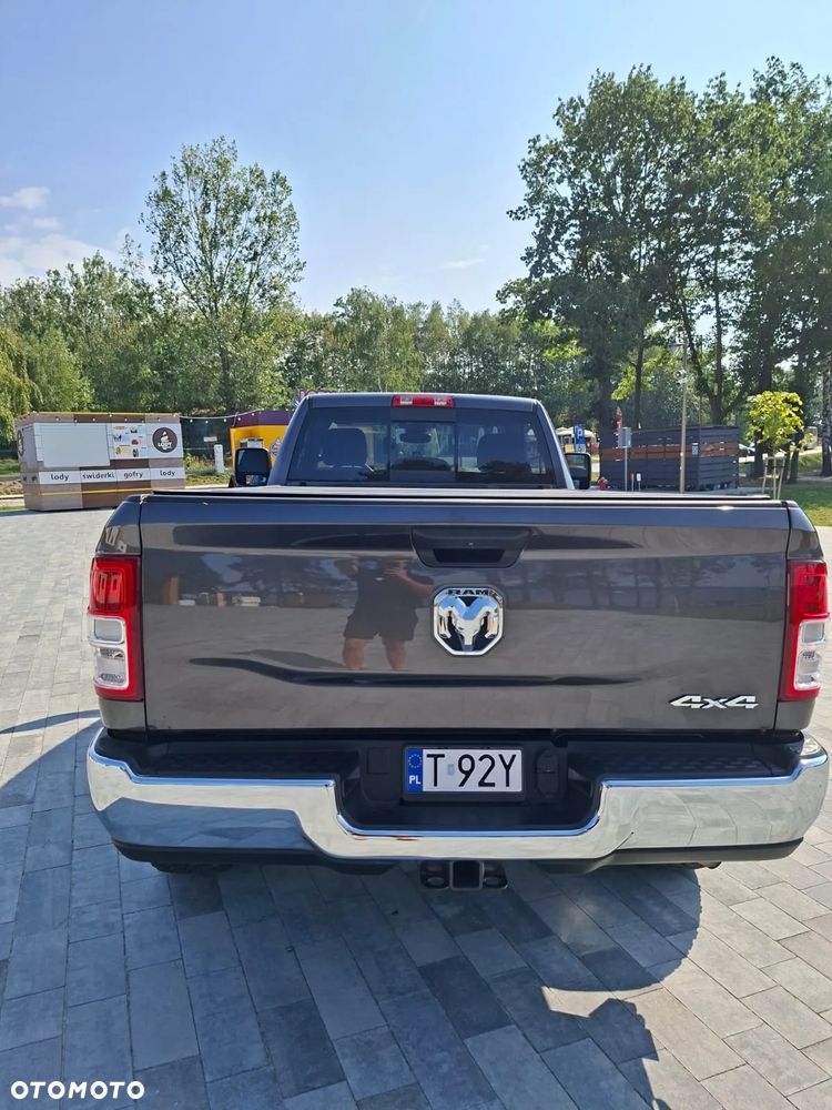RAM 2500 - 9