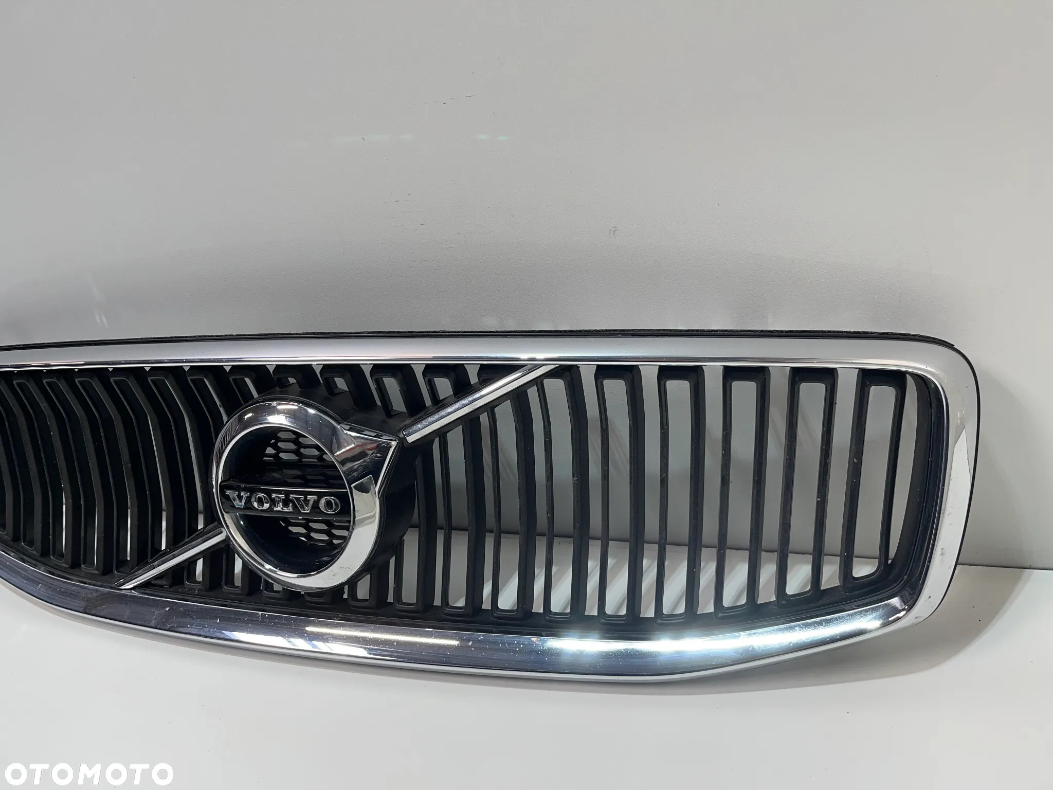 GRILL VOLVO V60 32132215 - 3