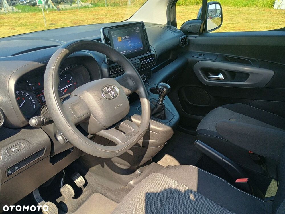 Toyota Proace City Verso Long 1.5 D-4D Business - 16