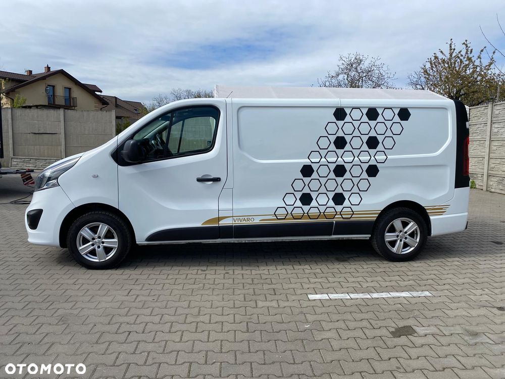 Opel VIVARO - 8