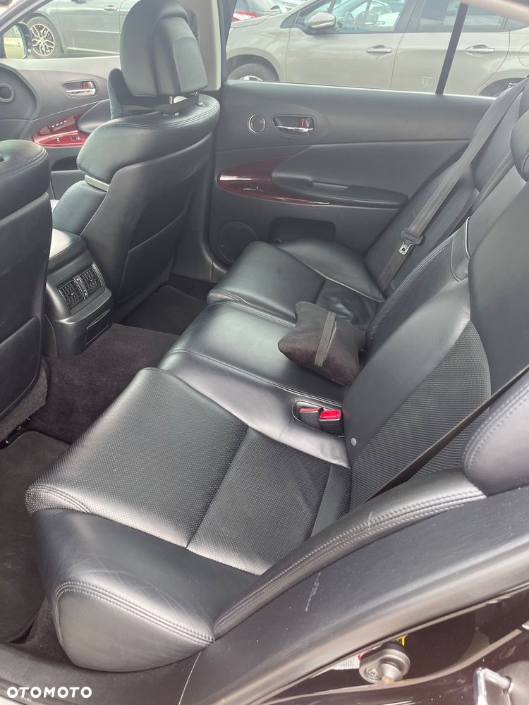 Lexus GS 300 Prestige + - 11
