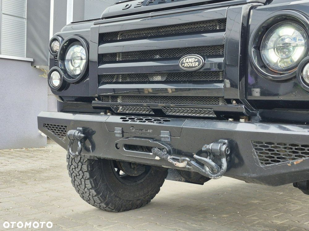 Land Rover Defender 2.2 TD4 E - 14