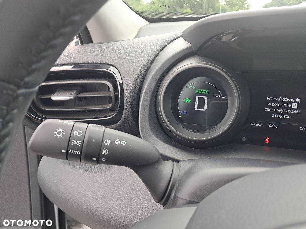 Toyota Yaris Cross Hybrid 1.5 Comfort - 29