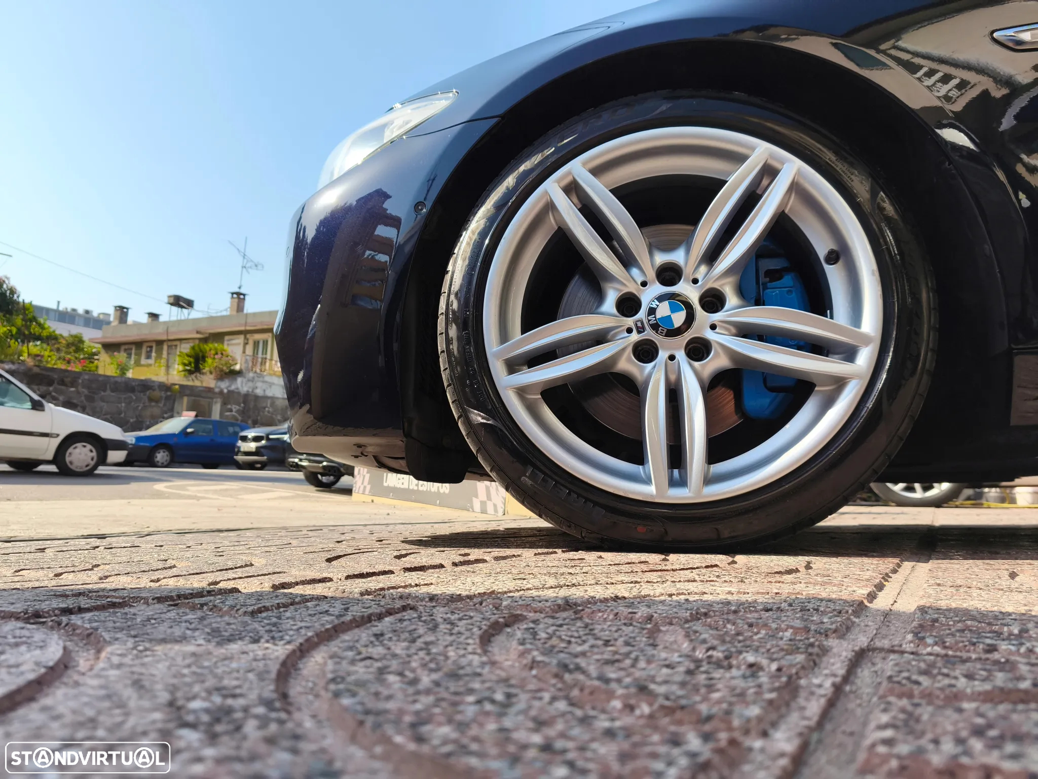 BMW 525 d xDrive Pack M Auto - 11