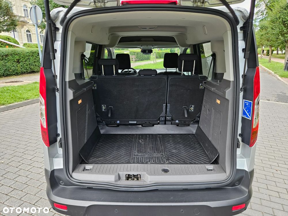 Ford Tourneo Connect - 20