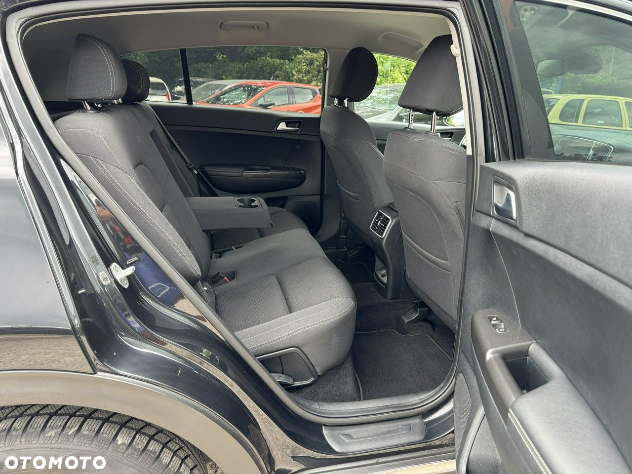 Kia Sportage - 16