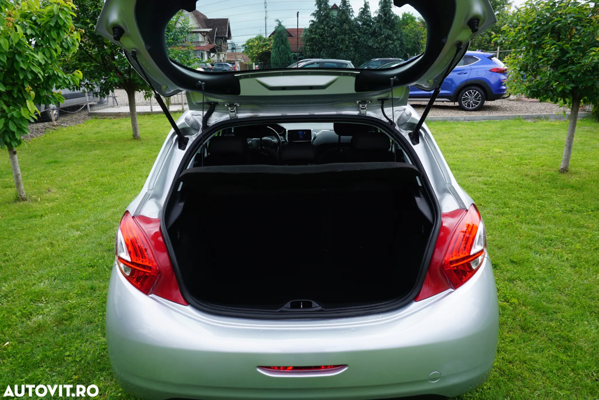 Peugeot 208 1.4 VTi Active - 11