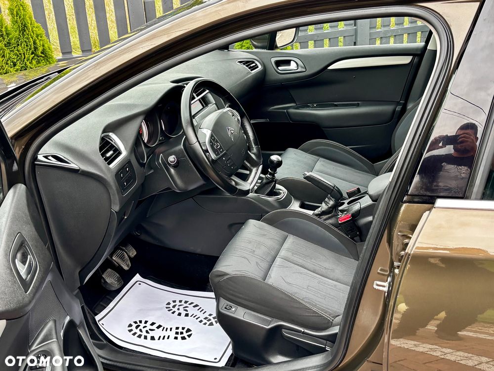 Citroën C4 - 25