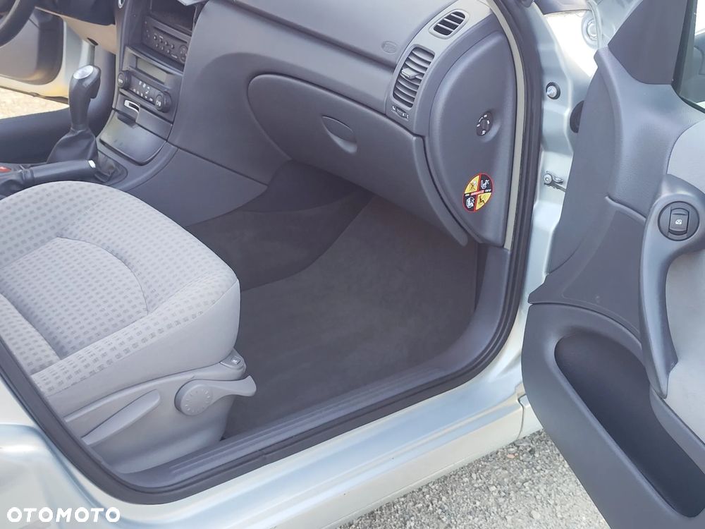 Renault Laguna 2.0 Automatik Expression - 27