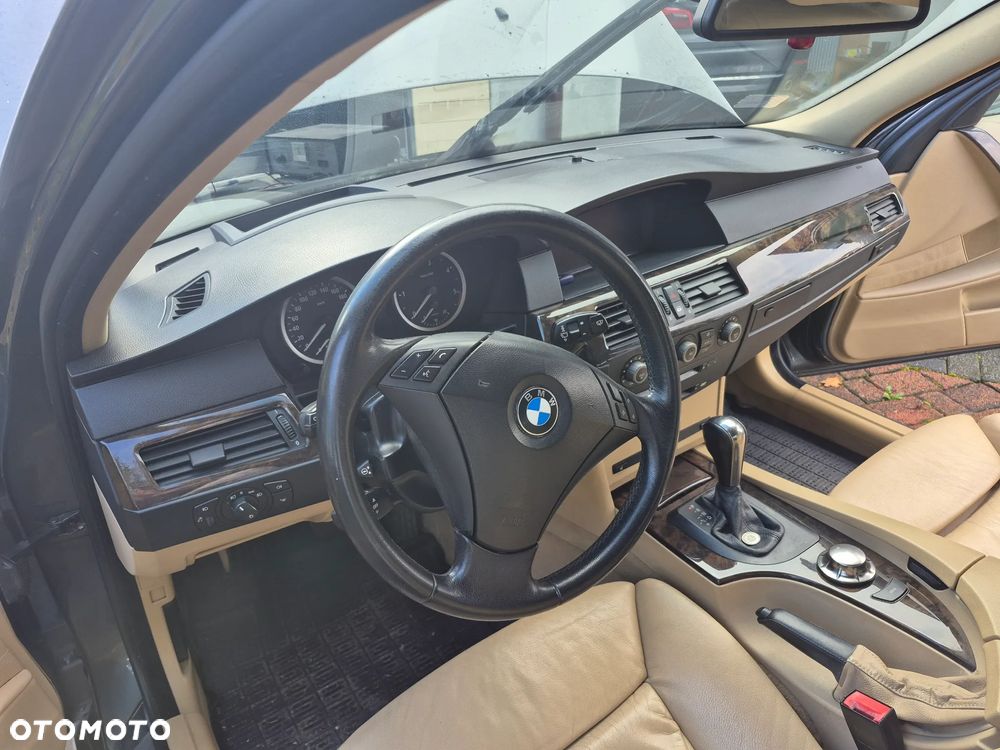 BMW Seria 5 - 11