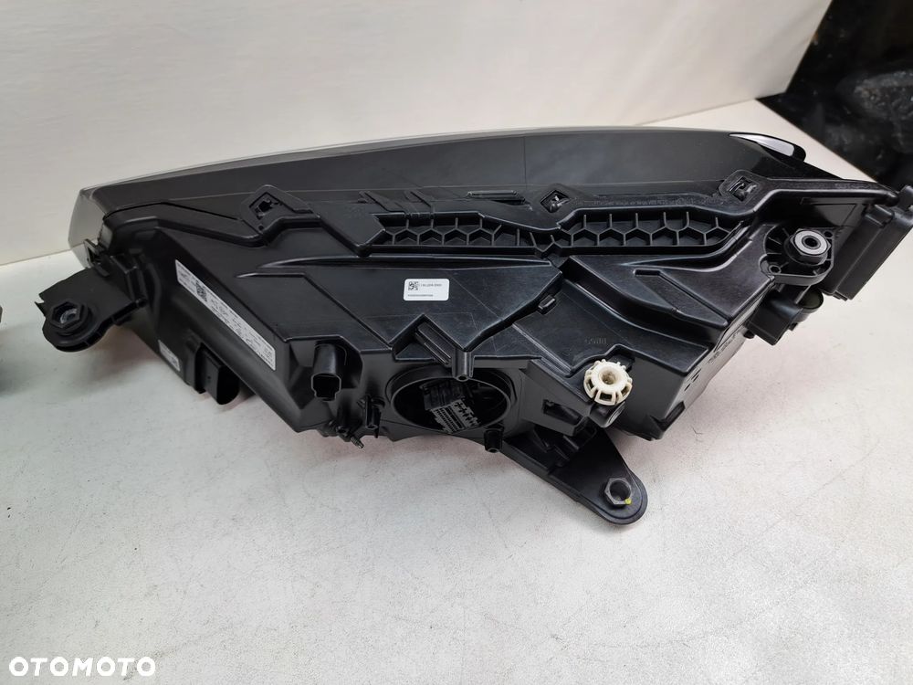 SKODA SUPERB III LIFT Lampy FULL LED przód KOMPLET - 9