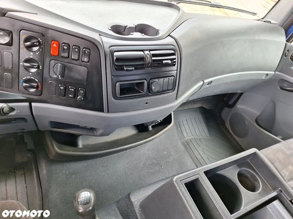 Mercedes-Benz Atego 818 - 5