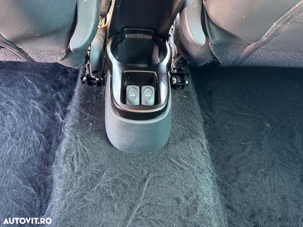 Dacia Duster 1.5 dCi 4x2 Laureate - 22